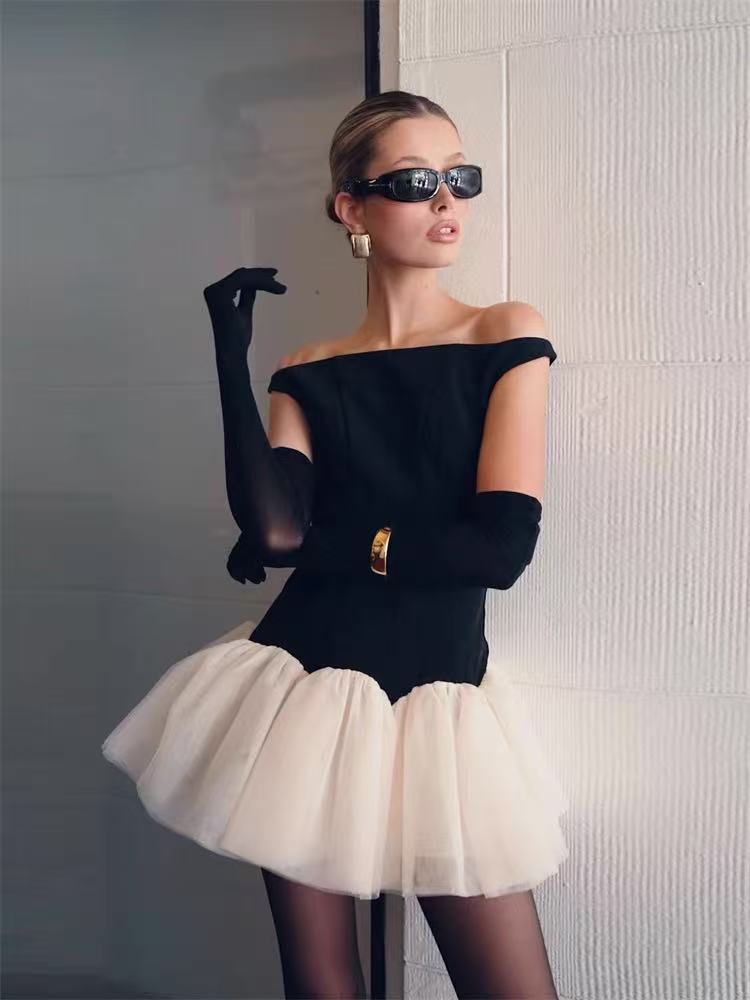 AIIZIE BLACK AND WHITE CONTRAST BOAT NECKLINE PUFFY MINI DRESS - product image