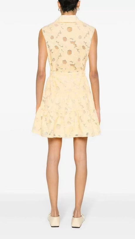 Ärmelloses Minikleid mit hohlem Blumentemperament