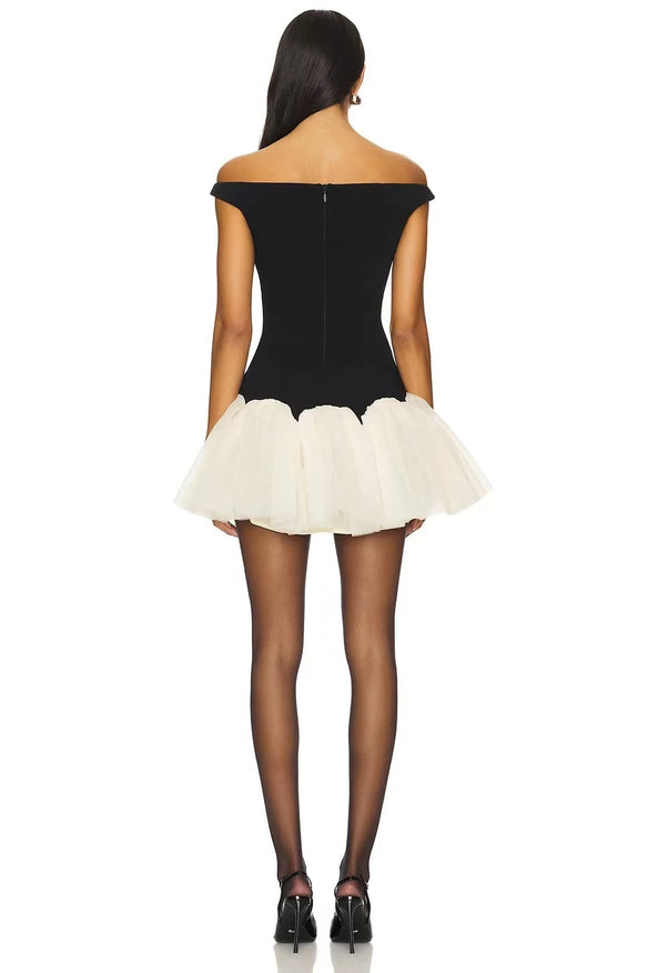 BLACK AND WHITE CONTRAST BOAT NECKLINE PUFFY MINI DRESS