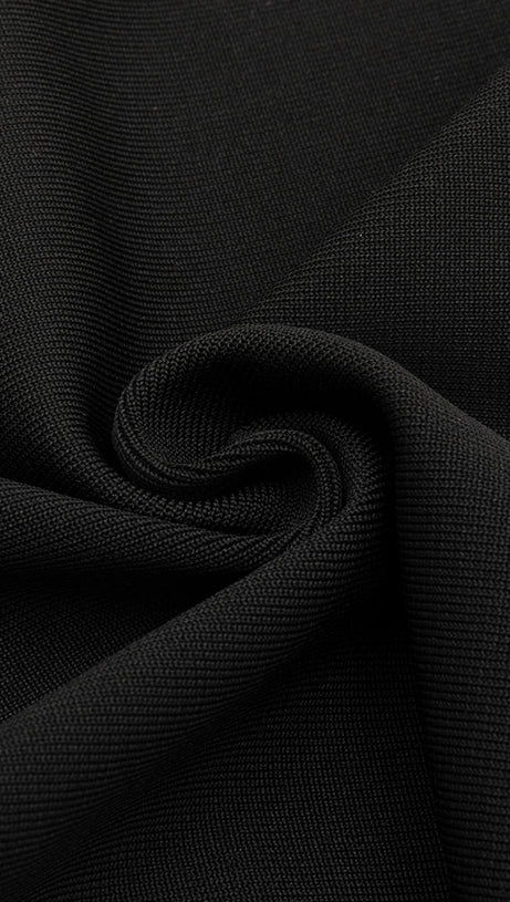 JANICE V NECK LONG SLEEVE BODYCON MIDI DRESS IN BLACK