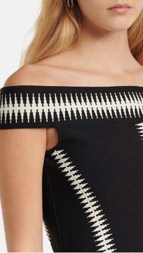 ABITO MIDI JACQUARD CON SPALLE SCOPERTE NERO