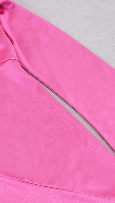 OFF-SHOULDER SATIN COCKTAIL DRESS IN HOT PINK