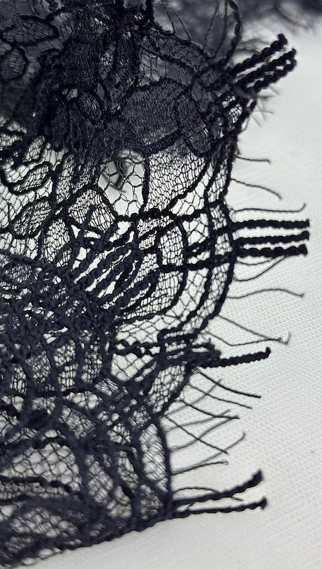 LACE HANDMADE LONG GLOVES