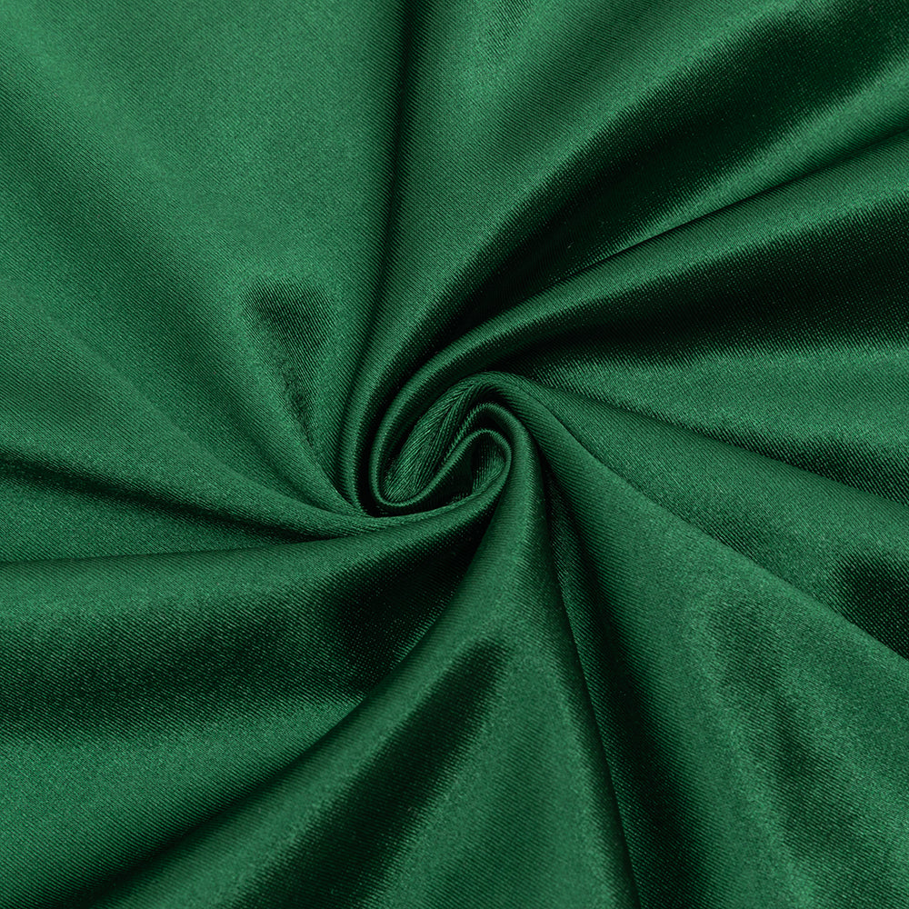 HARRIET GRÜNES, GERÜSTETES, figurbetontes, trägerloses Maxikleid