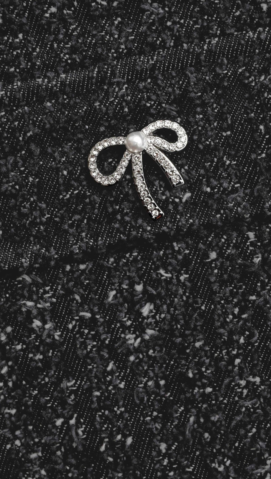 BLACK TEXTURED DENIM MINI SKIRT