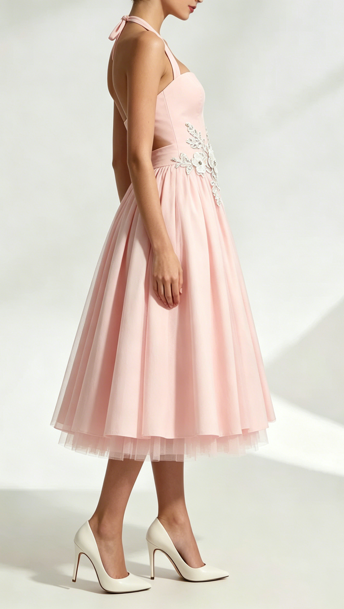 Lace Embroidery Cressida backless puffy Midi Dress - Blush