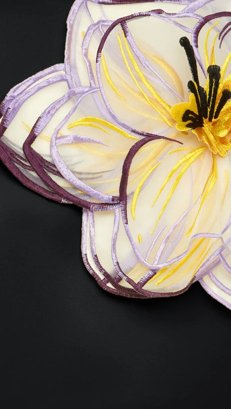 INDIE APPLIQUÉ SLEEVE IRIS PRINT SET IN BLACK