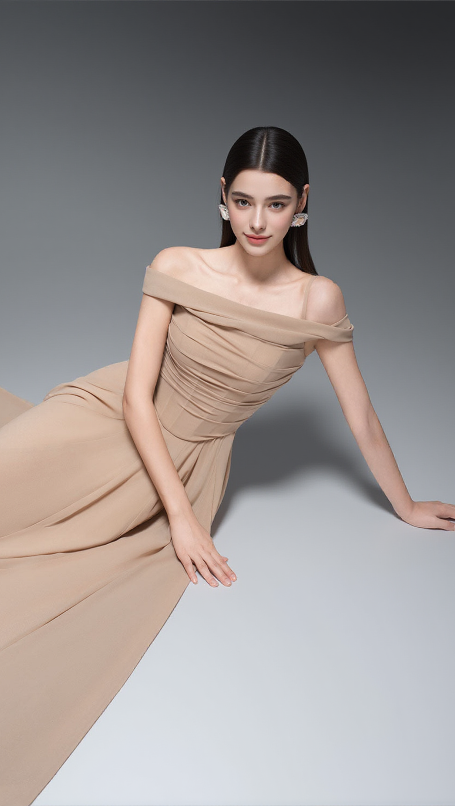 ABITO LUNGO IN CHIFFON DRAPPEGGIATO A TRAPEZIO COLOR NUDE