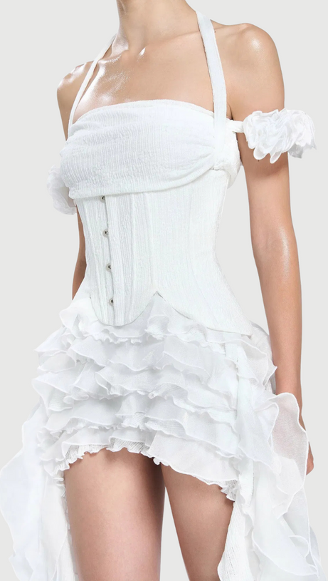 ELVA MINI ABITO CON SCOLLO A V, FIORI TRIDIMENSIONALI E NAPPE IRREGOLARI IN BIANCO