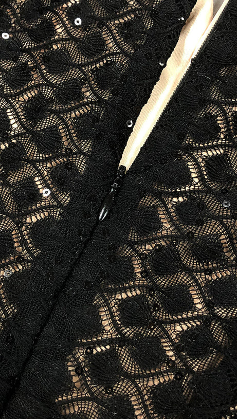 V NECK BANDAGE JUMPSUIT IN BLACK