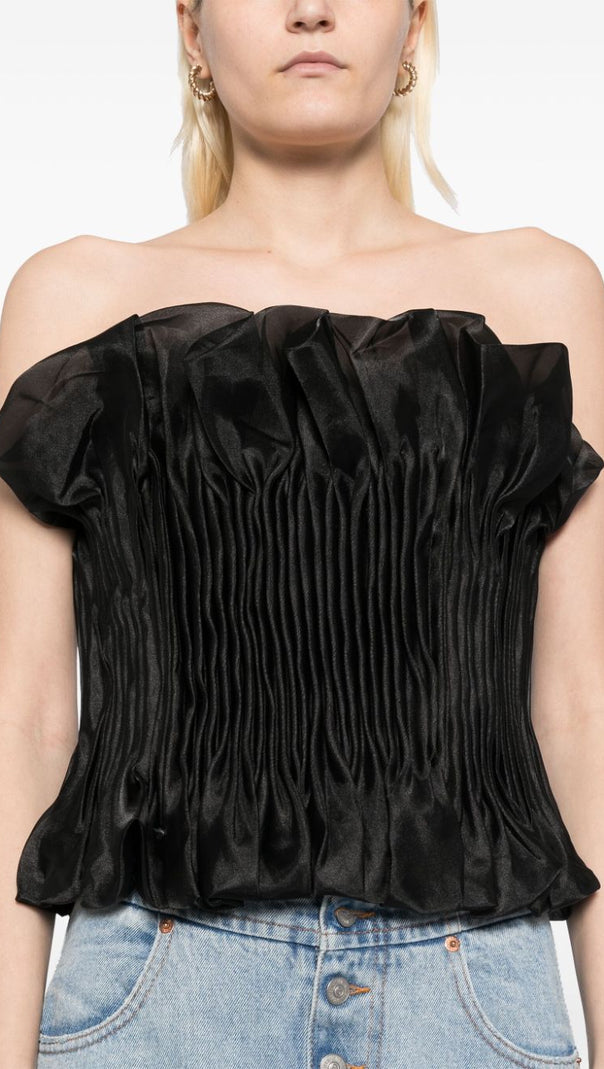 AIIZIE PRINT RUFFLE TRIM TOP IN BLACK - product image