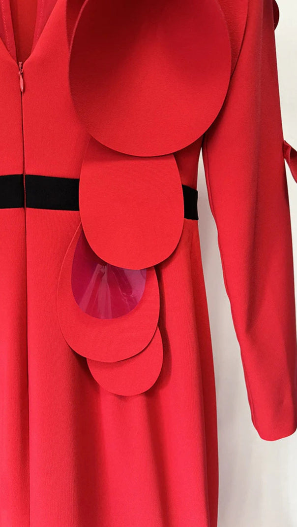 AIIZIE FLORAL BELTED MAXI DRESS IN RED - product image