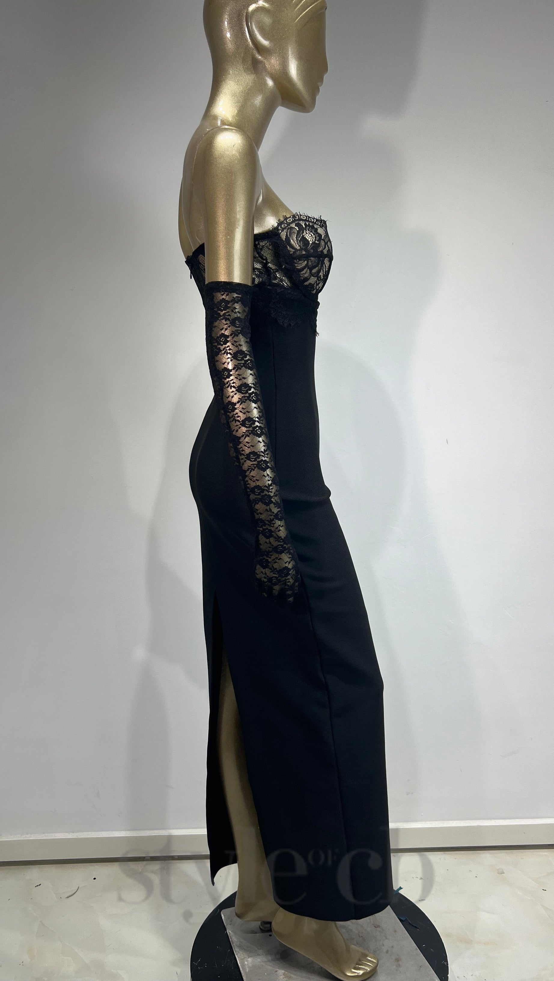 GWENDOLYN STRETCH JERSEY STRAPLESS MAXI DRESS IN BLACK