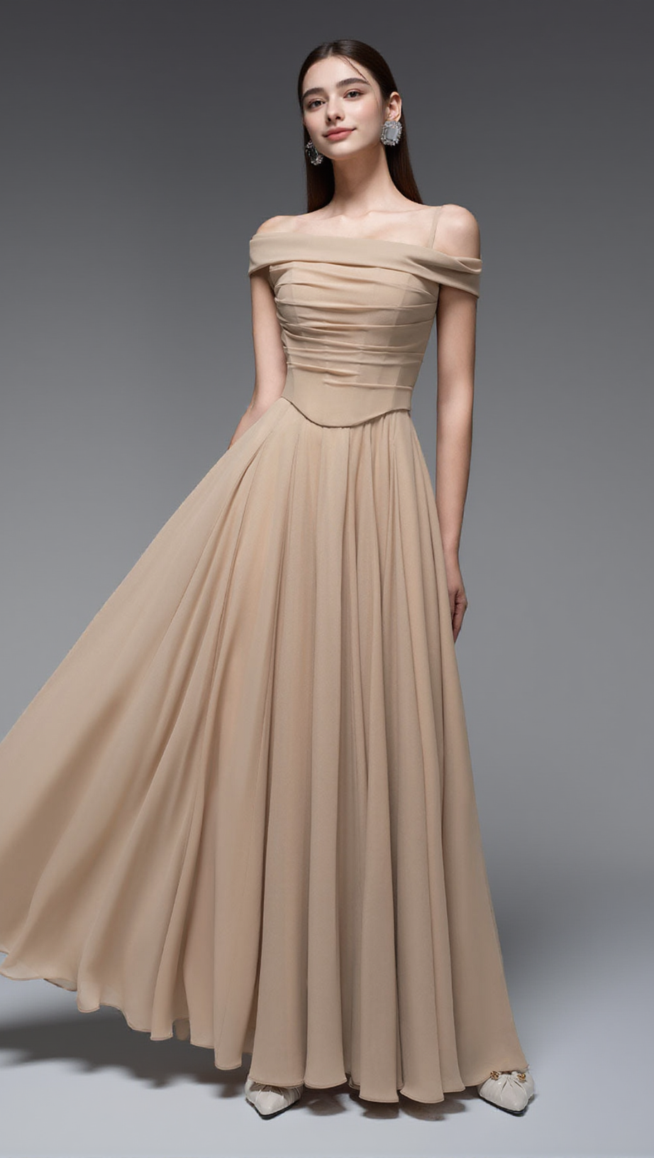 ABITO LUNGO IN CHIFFON DRAPPEGGIATO A TRAPEZIO COLOR NUDE