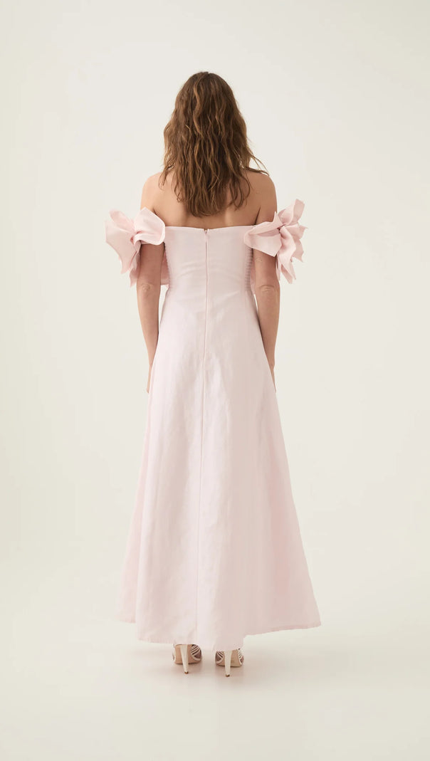 AIIZIE ETTA FLOWER STRAPLESS MIDI DRESS IN PINK - product image