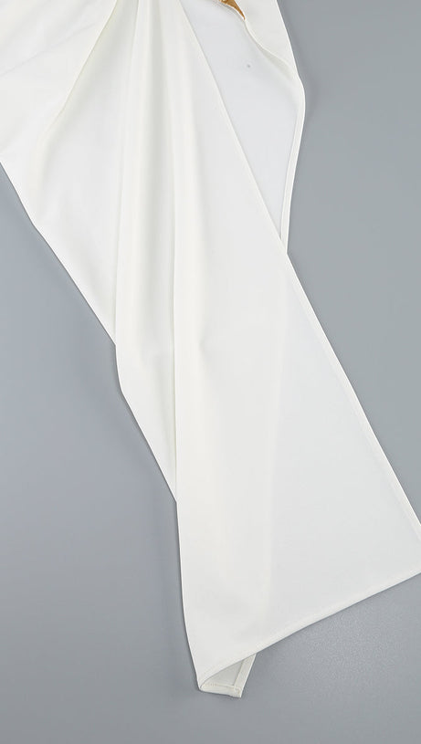 ROSE DETAILS HIGH SUT MAXI DRESS IN GOLD WHITE