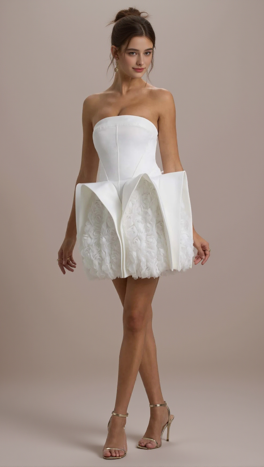 BEVERLY CALAIS STRAPLESS FLOWER MINI DRESS