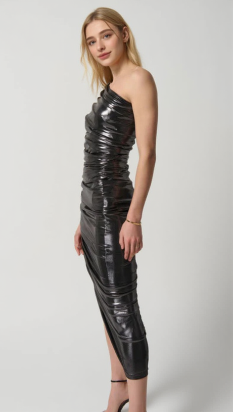 ONE-SHOULDER LAMÉ MIDI DRESS