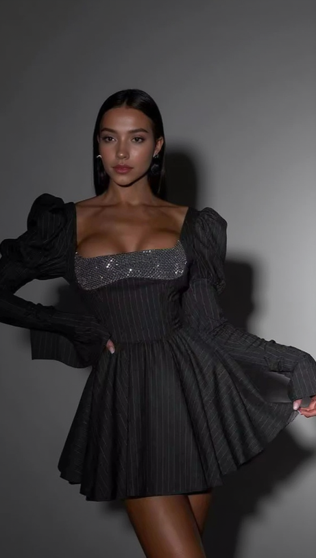 PUFF LANGARM KRISTALLKORSETT A-LINIENKLEID IN SCHWARZ