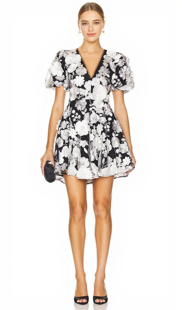 CHAYAN FLOWER EMBROIDERY MINI DRESS