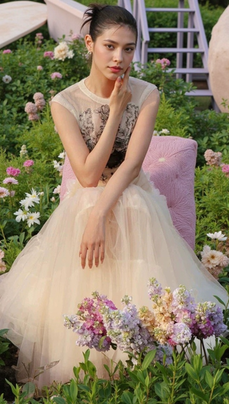 EMBROIDERY MESH MIDI DRESS IN PALE YELLOW