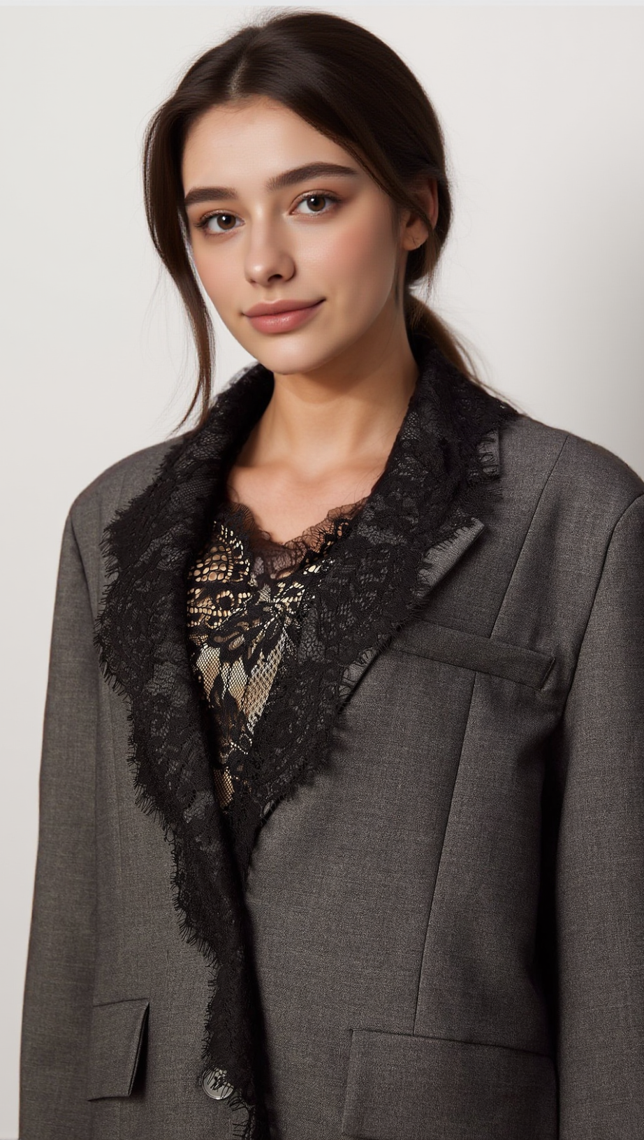 DIANTHE GREY LACE-PANEL BLAZER