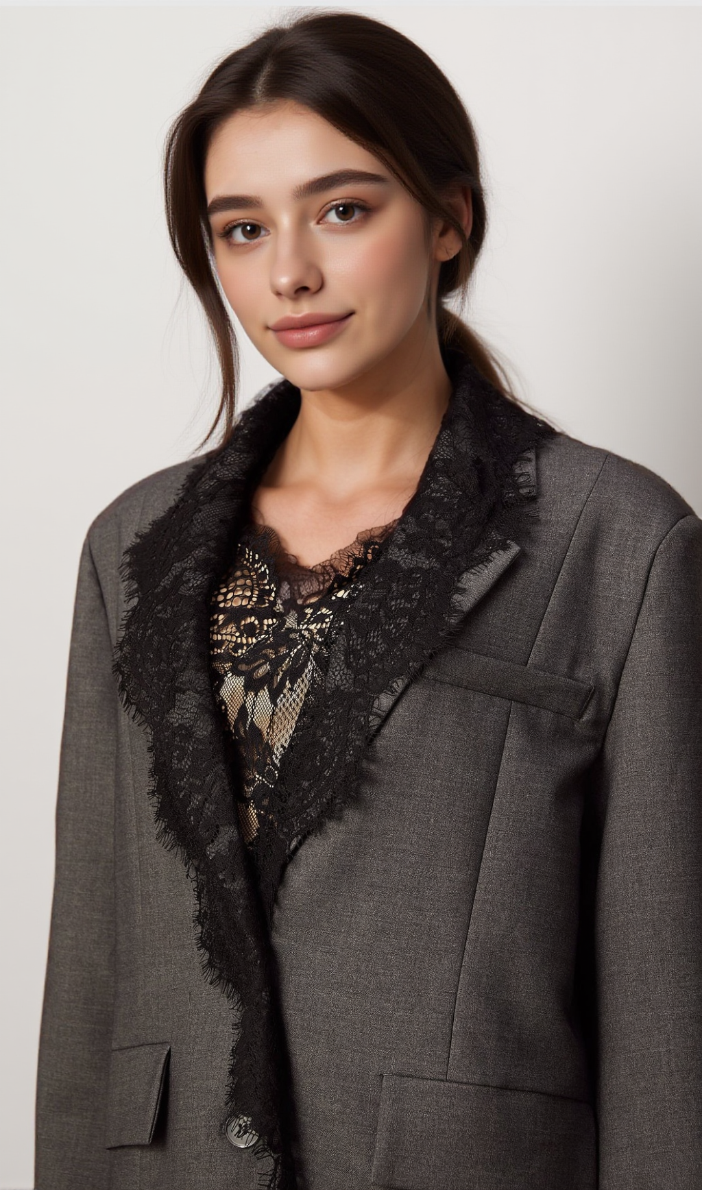 DIANTHE GREY LACE-PANEL BLAZER