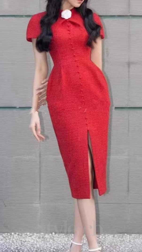 AIIZIE THERA HIGH COLLAR SINGLE BREASTED MIDI DRESS IN RED - product image