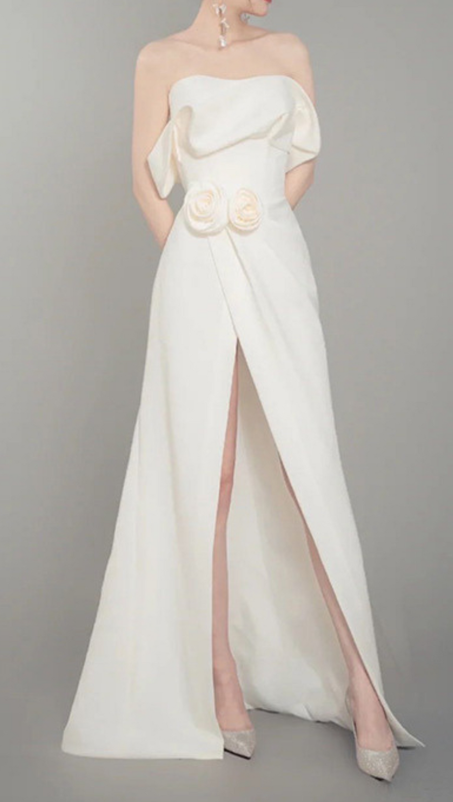 GAUZE SATIN GOWN IN CREAM WHITE