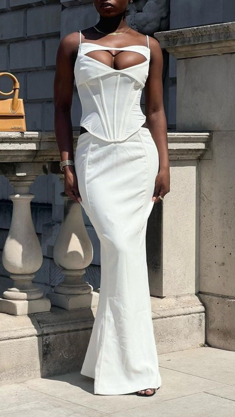 ABITO LUNGO CON CORSETTO BIANCO 