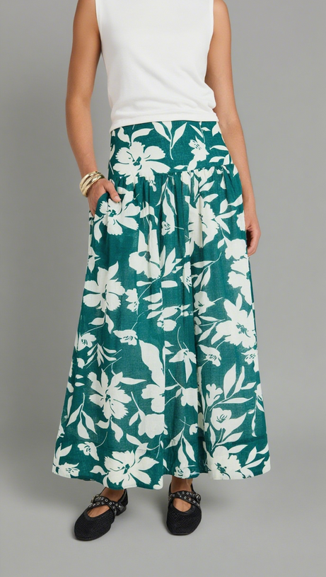 AFFINITY FOREST FLORAL SHIRRED BACK TIERED MAXI SKIRT
