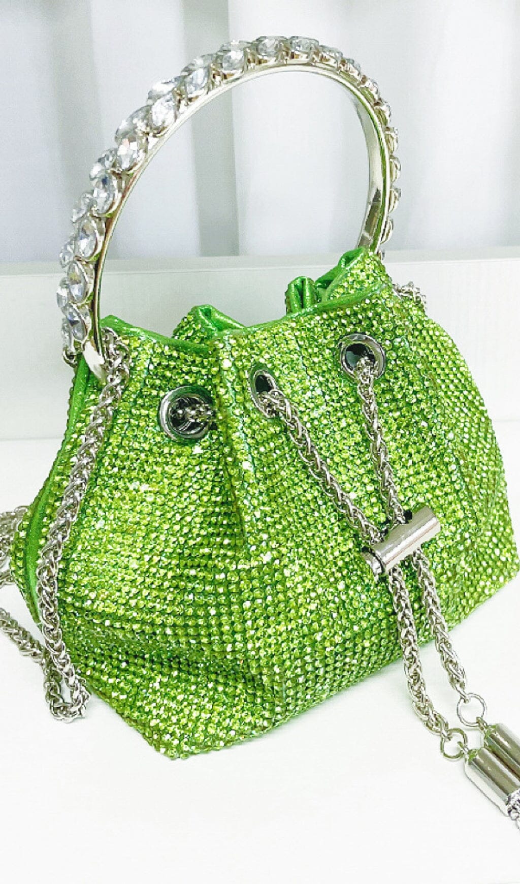 BORSA A SECCHIELLO CON CRISTALLI VERDE