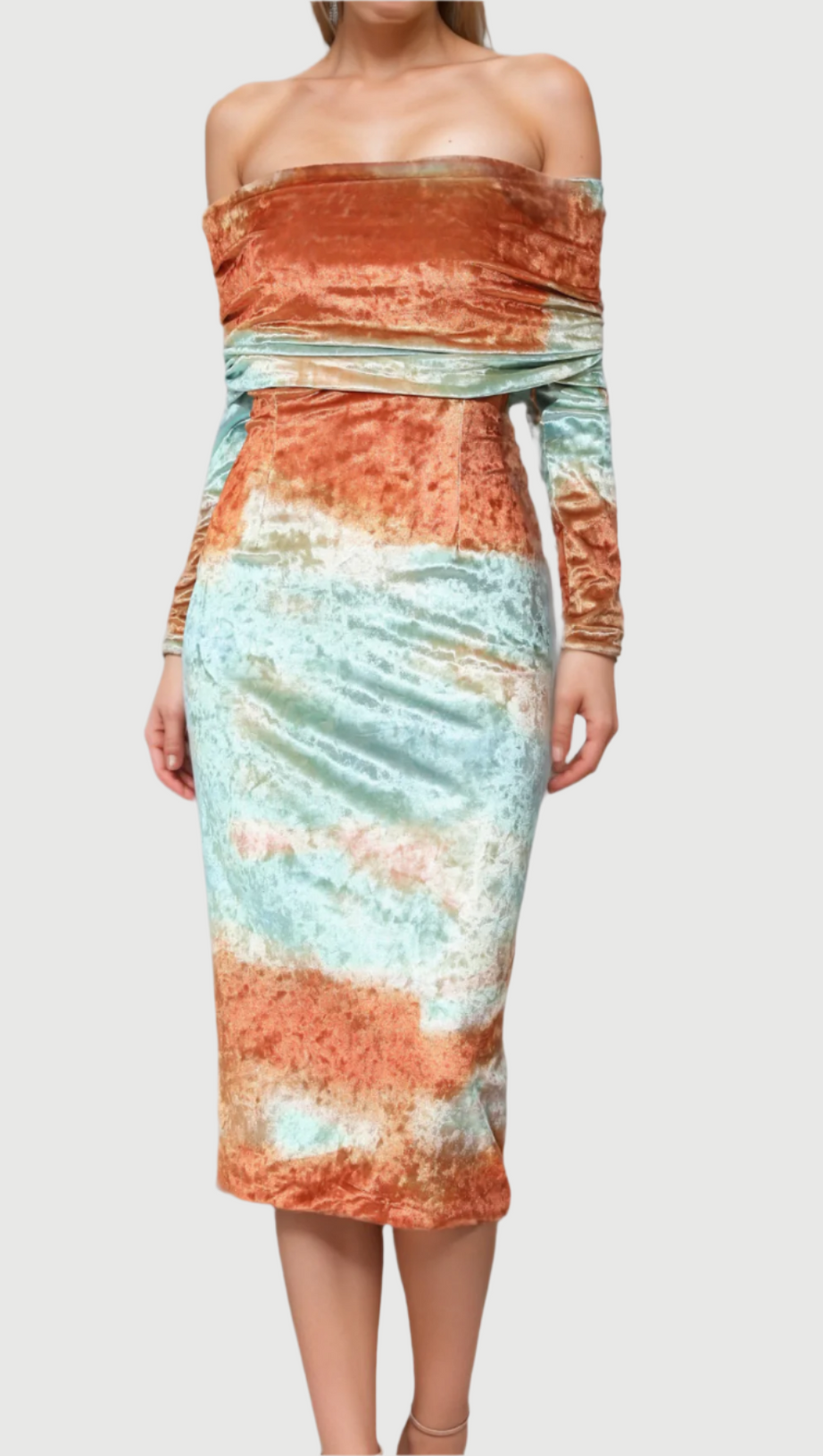 ADELAIDE RUCHED VELVET STRAPLESS MIDI DRESS IN GREEN BROWN