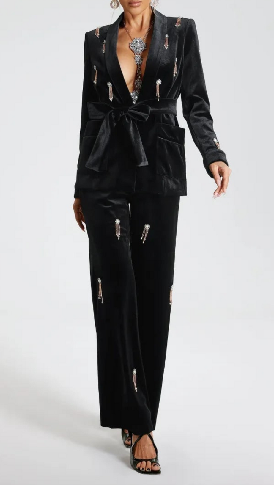 BLAZER IN VELLUTO CON DECORAZIONI A DIAMANTI, COMPOSTO DA 2 PEZZI, NERO