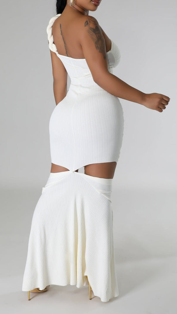 AIIZIE ONE SHOULDER HOLLOW MIDI DRESS IN WHITE - product image
