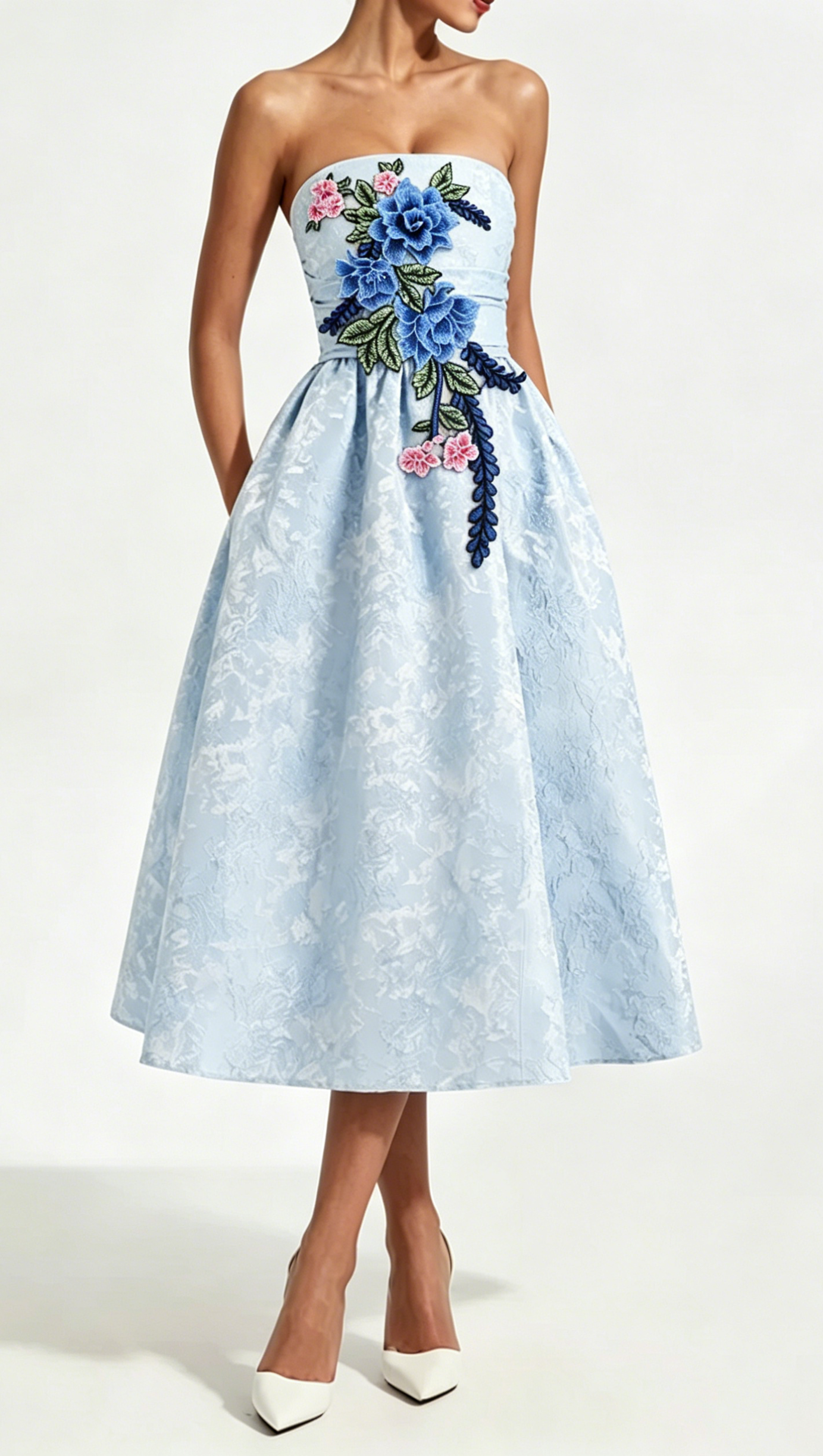 Flower Embroidery Saoirse Midi Dress - Blue