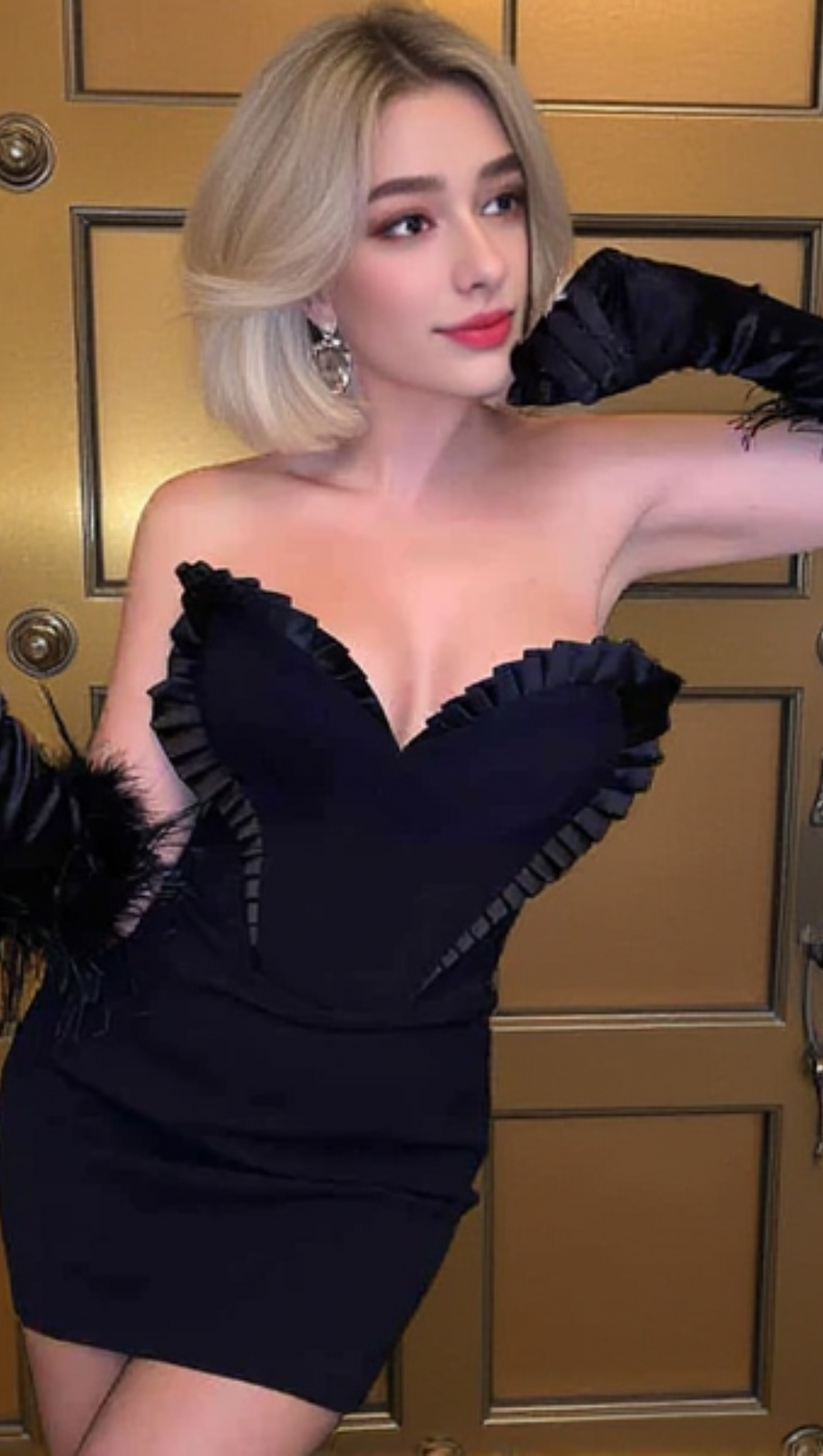 BLACK SLEEVELESS CUT OUT BANDAGE BODYCON MINI DRESS