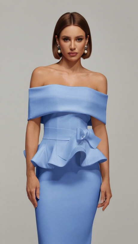 ABITO MIDI BLU CON SPALLE SCOPERTE E BORDI A VOLANT ELEANORE