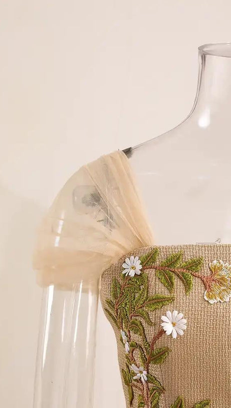 SQUARE COLLAR EMBROIDERED FLOWER MIDI DRESS IN APRICOT