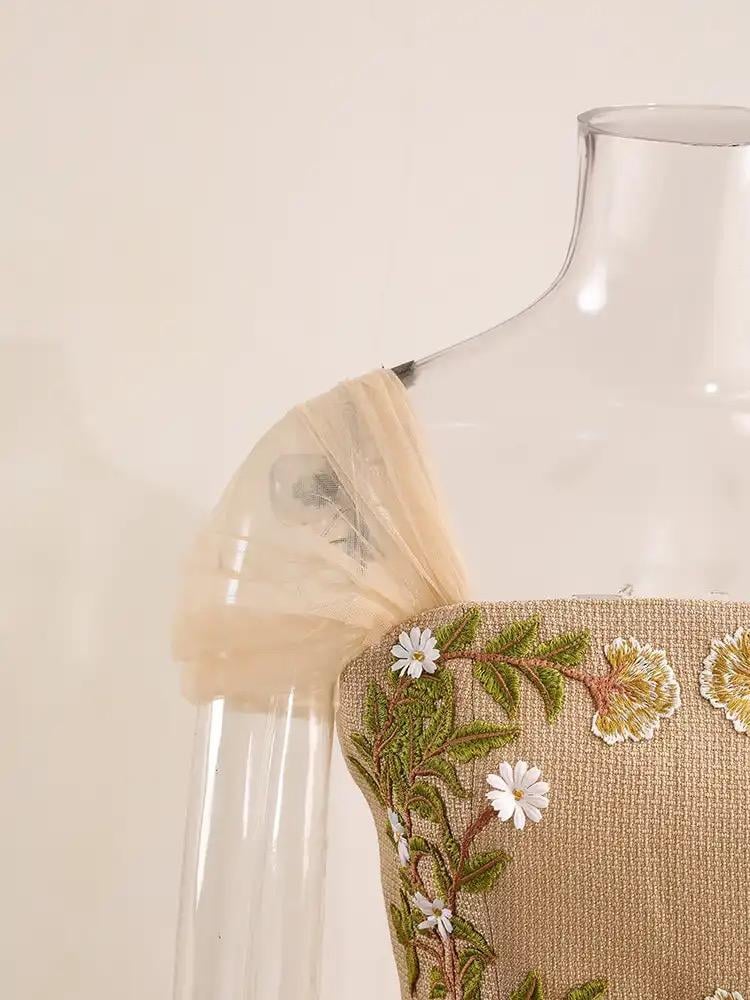 AIIZIE SQUARE COLLAR EMBROIDERED FLOWER MIDI DRESS IN APRICOT - product image