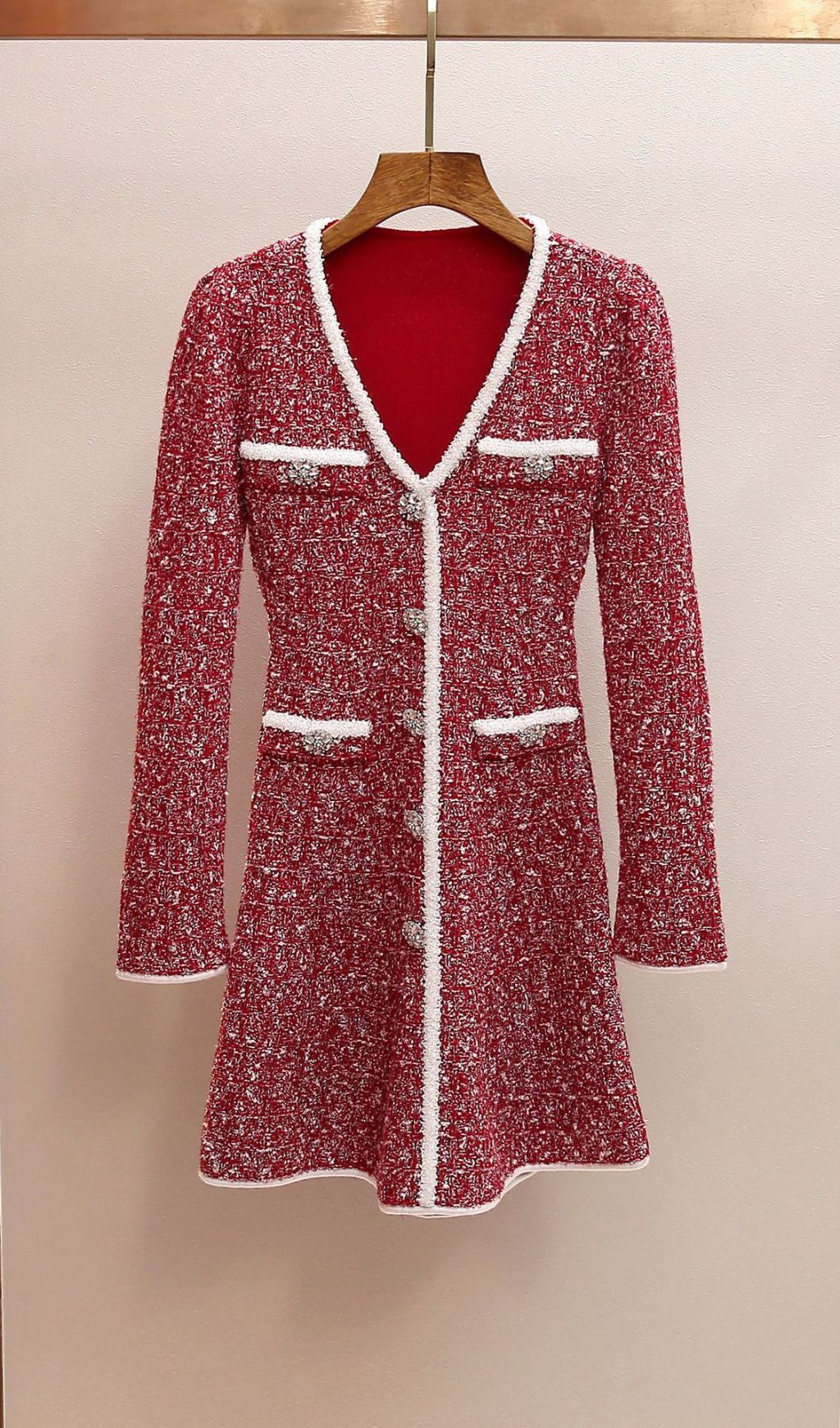 Jones Scarlet Tweed Mini Dress: Chic & Sparkling Statement Piece