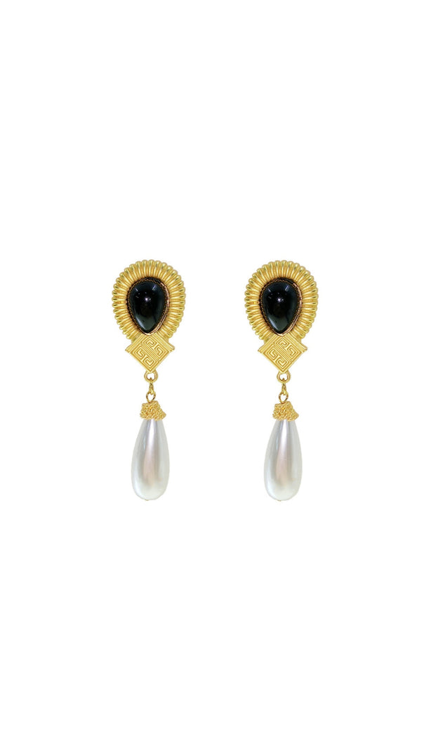 AIIZIE FRENCH VINTAGE PEARL EARRINGS - product image