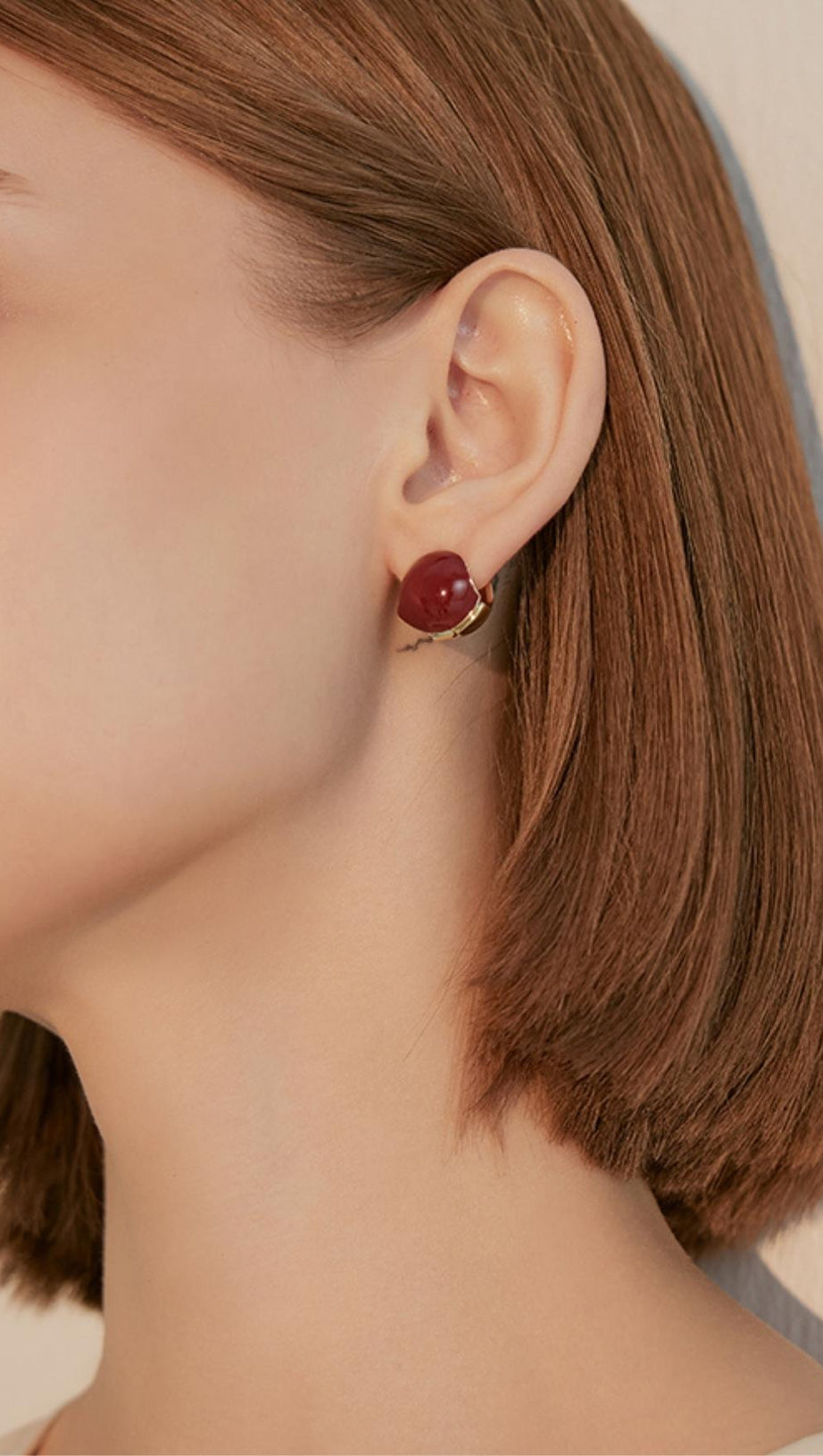 BROWN HOLLOW BALL STUD EARRINGS