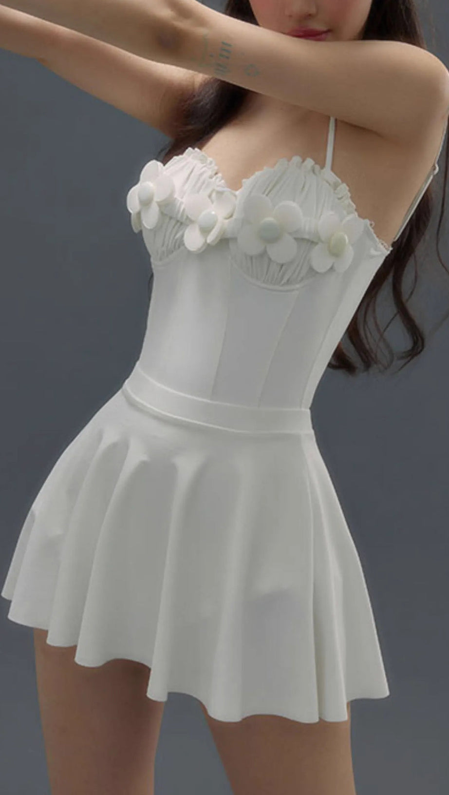DEANCE WHITE FLOWER ONE-PIECE SWIMSUIT & SKIRT