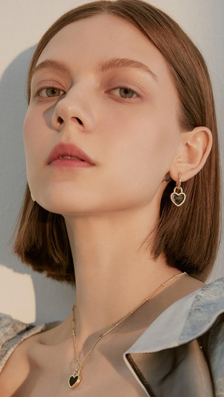 BLACK AND WHITE HEART ACRYLIC EARRINGS