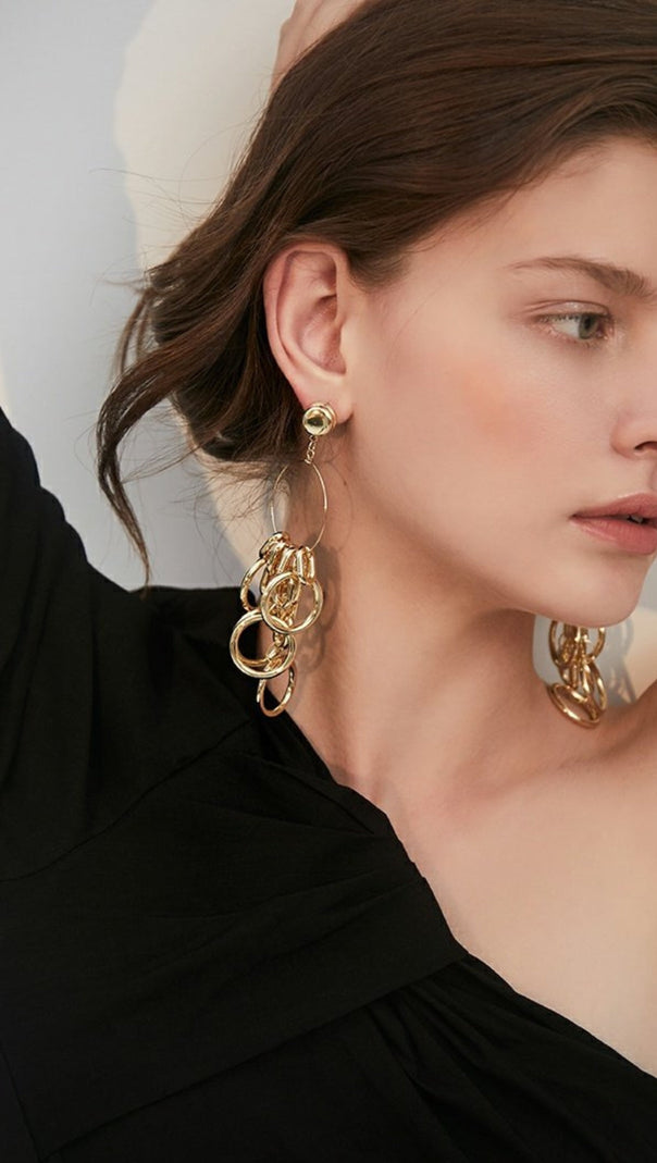 AIIZIE GOLD CIRCLE ALLOY EARRINGS - product image