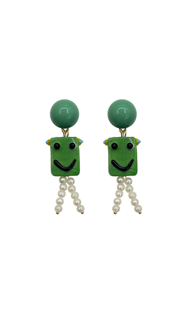 AIIZIE GREEN SMILEY PEARL EARRINGS - product image