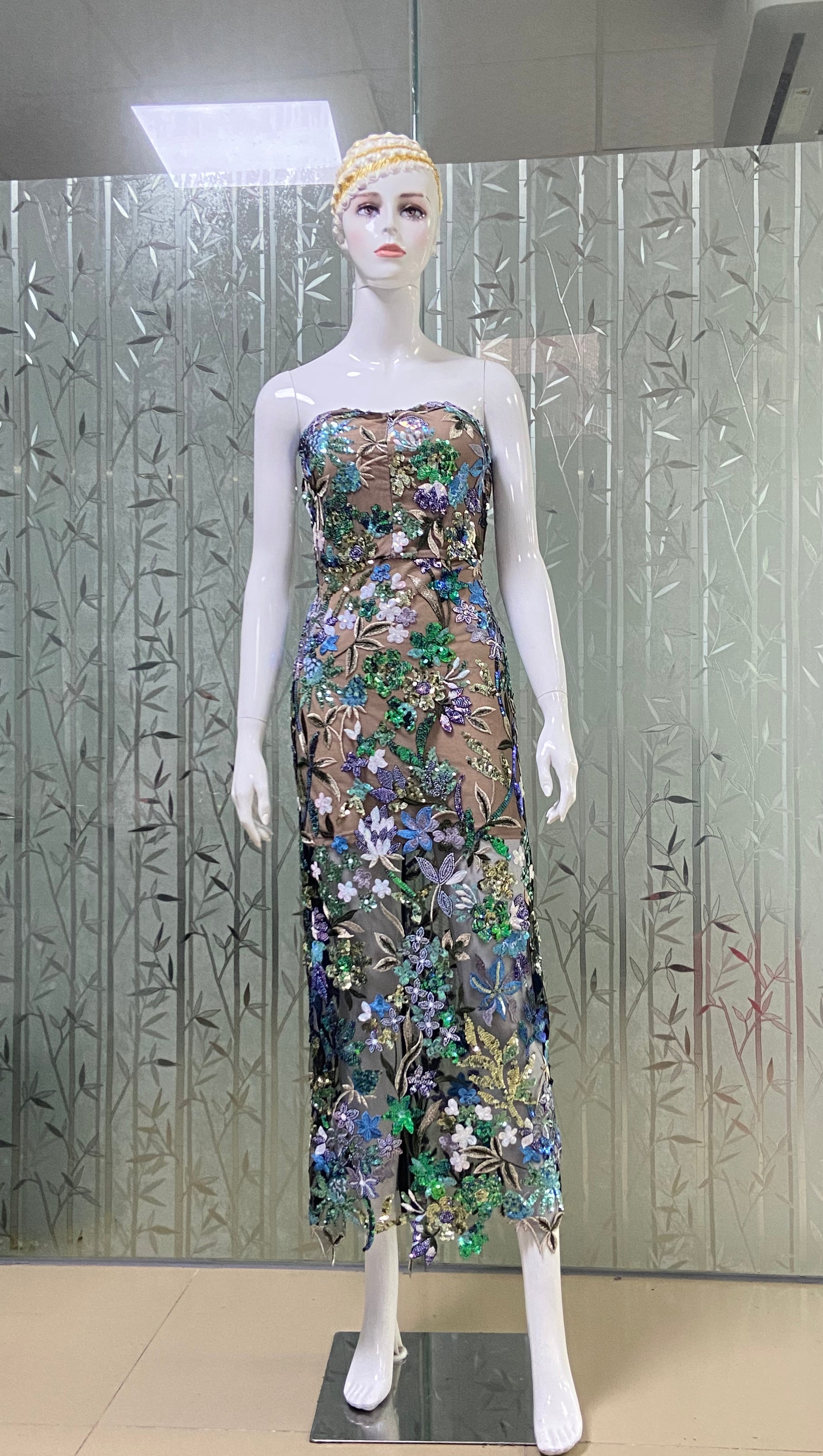AIIZIE STRAPLESS DAHLIA SEQUINS EMBROIDERED MAXI DRESS GREEN - product image