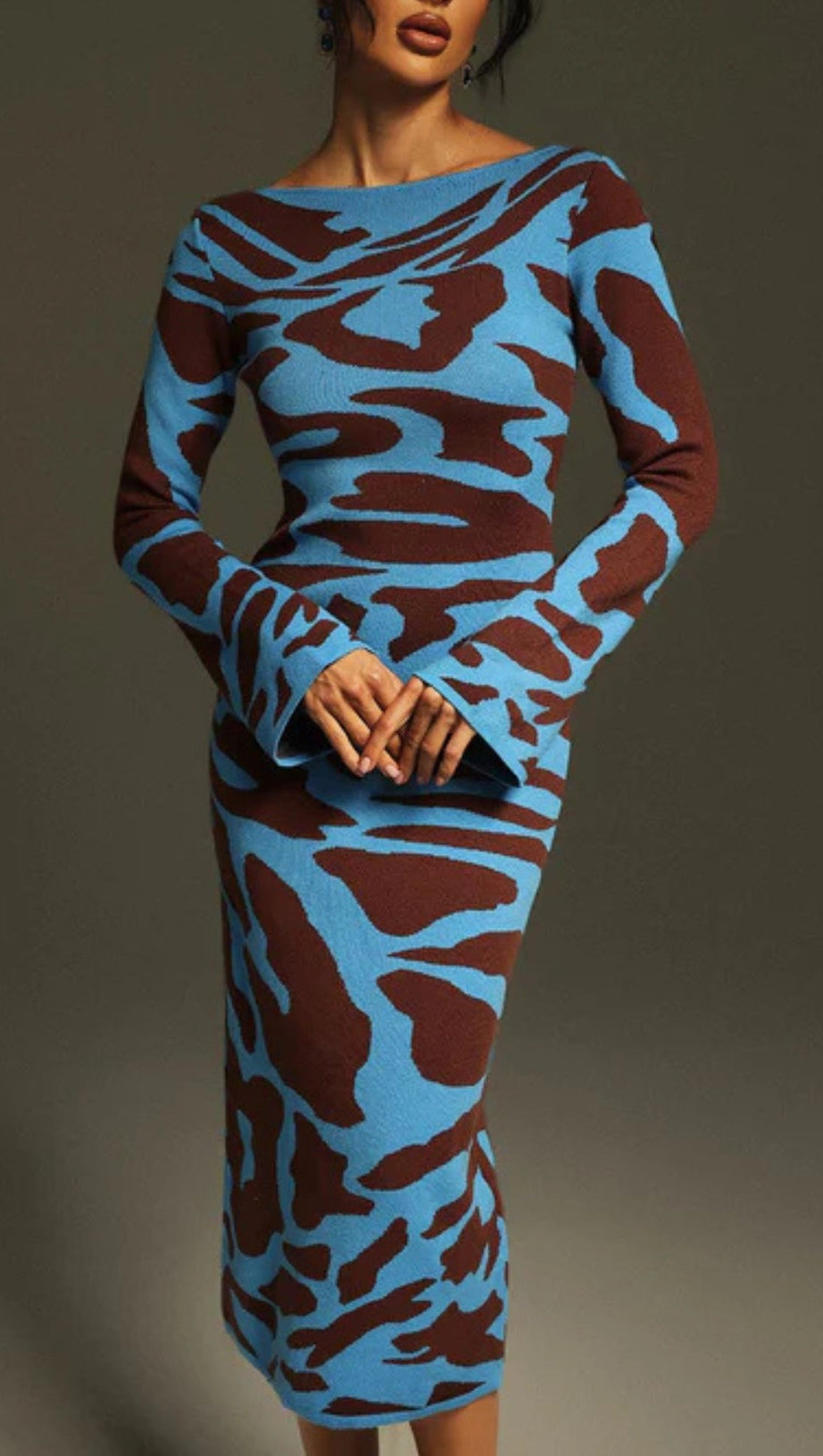 TAYSIA LONG SLEEVE LEOPARD KNITTED MIDI DRESS