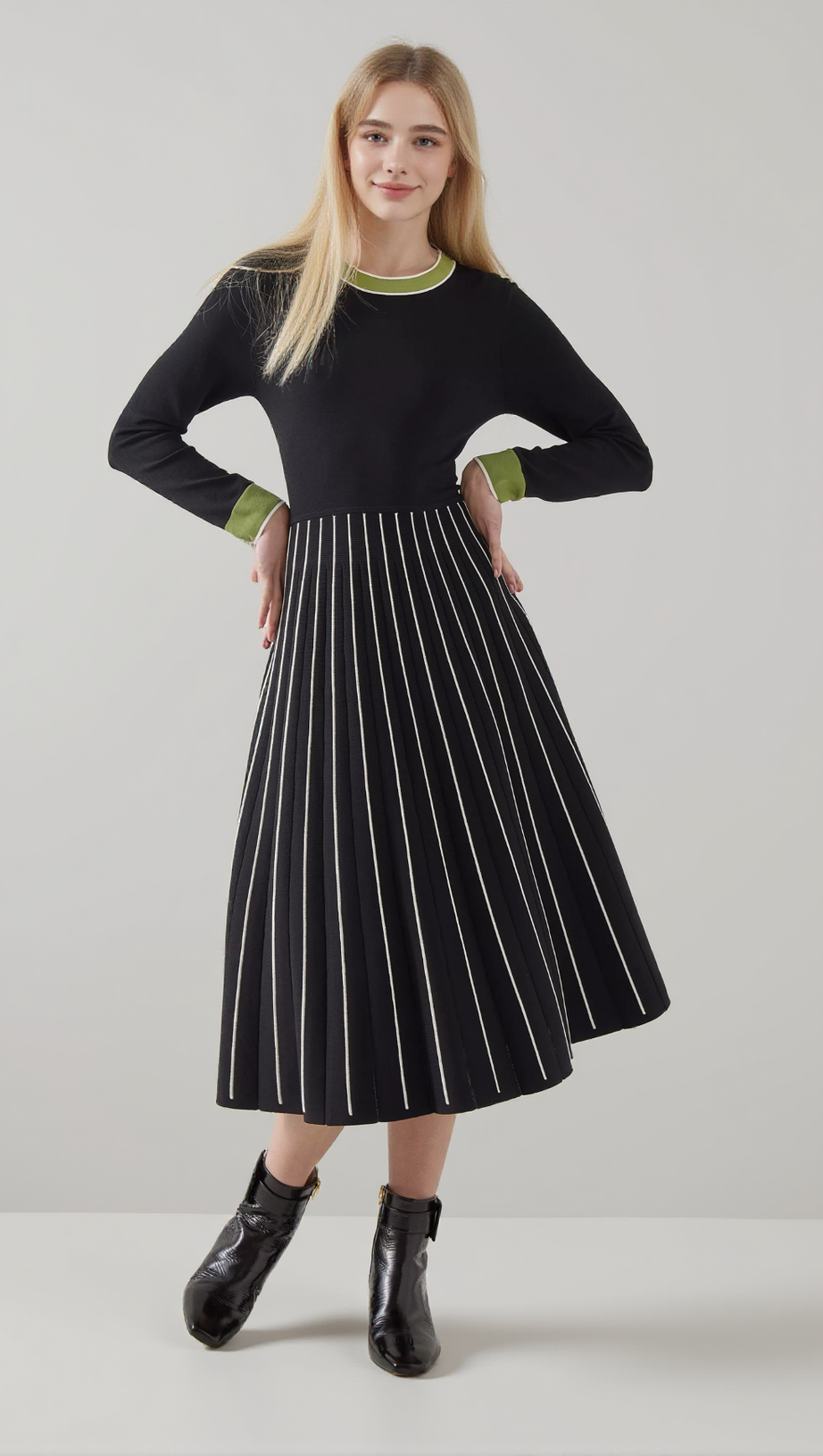 MULTI KNITTED MIDI DRESS IN BLACK